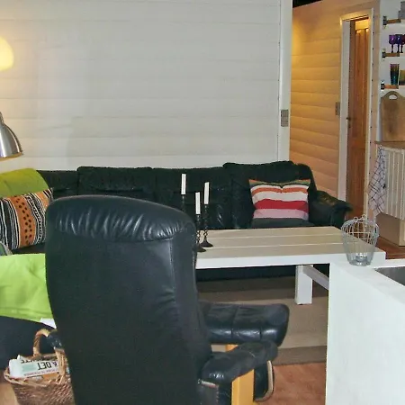 Three-bedroom Holiday In 8 Dannemare